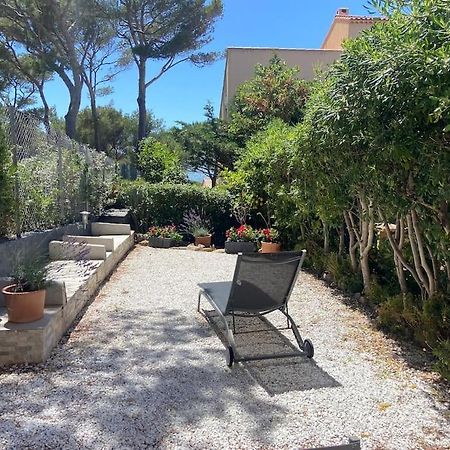 Logement Entier T2 Climatise, Parking Gratuit, Jardin, Plage A 2Min A Pied Sanary-sur-Mer Kültér fotó